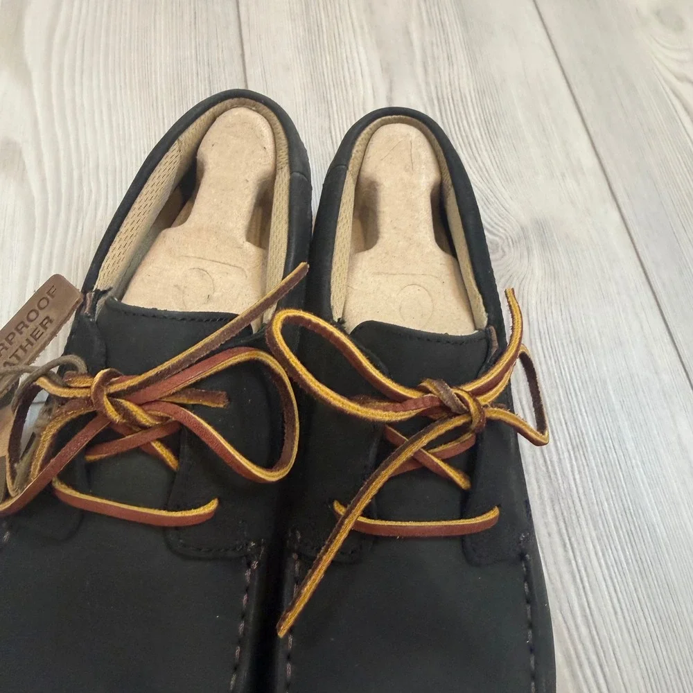NEW OluKai Mano Black Kona Coffee Waterproof Leather Boat Shoes Mens 8.5